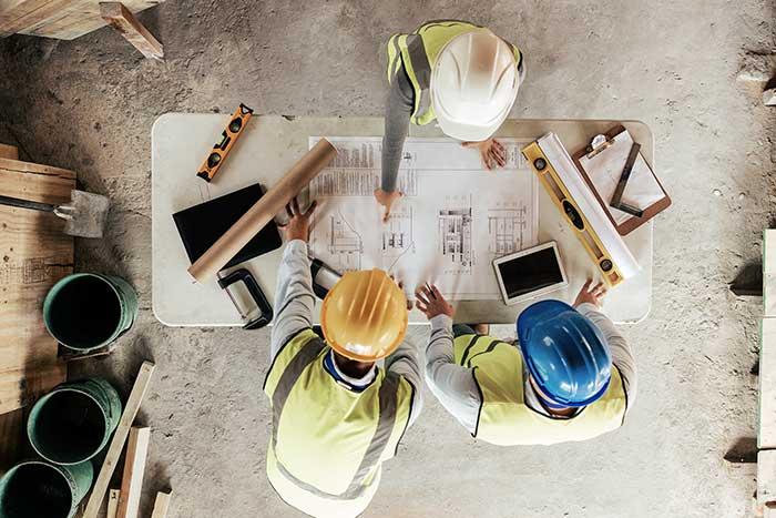 The Comprehensive Guide to Hiring a Construction Accident Lawyer